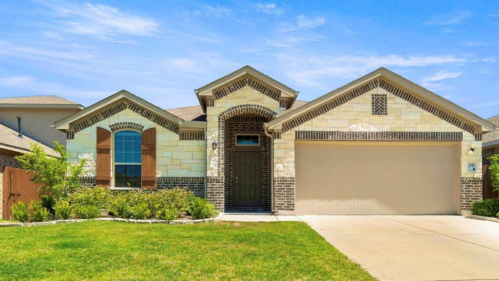 1981 Travertine Avenue  Heartland TX 75126 photo