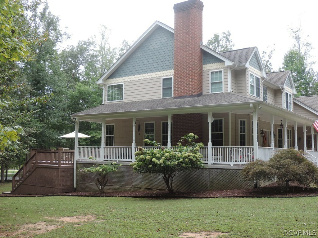 Property Photo:  103 Steven Street  VA 23901 