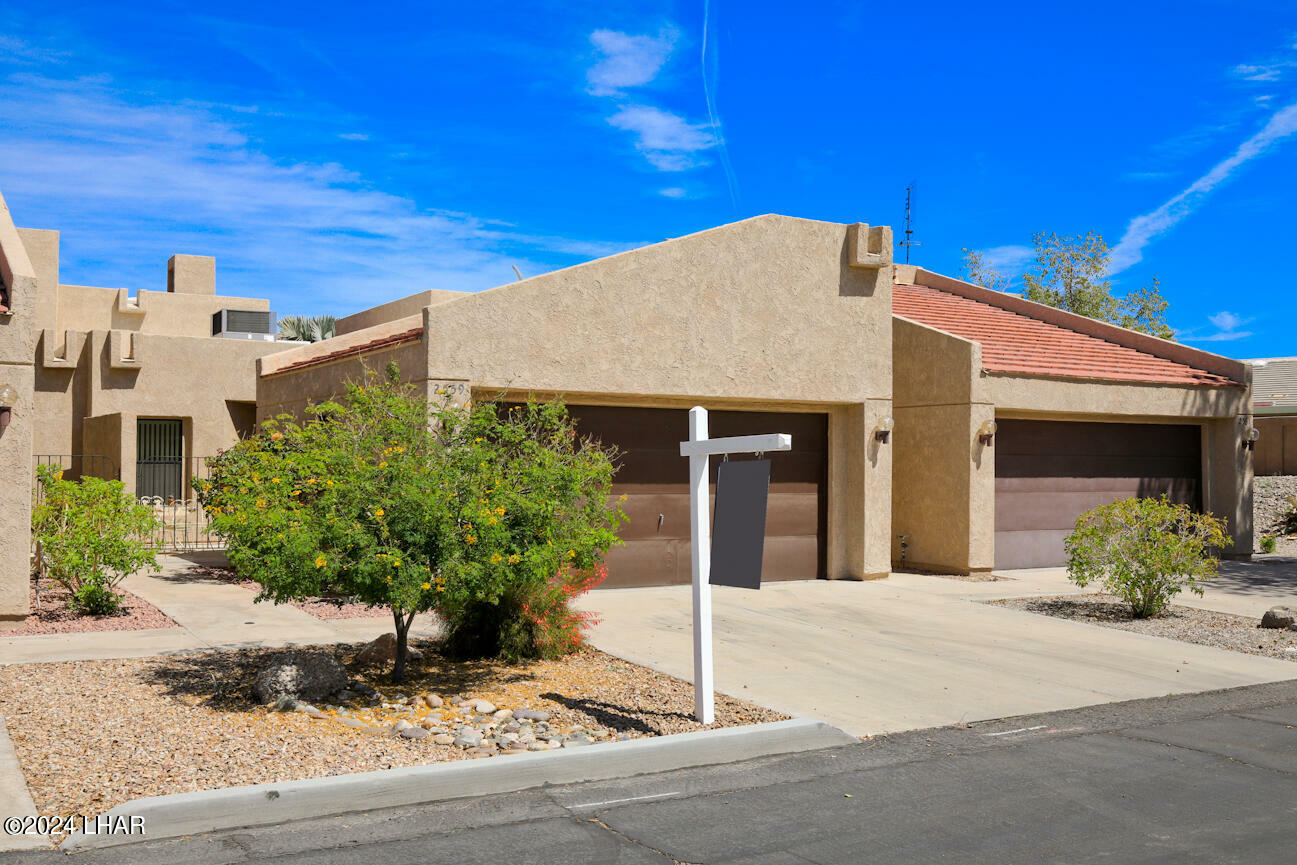 Property Photo:  2559 Firestone Pl  AZ 86406 