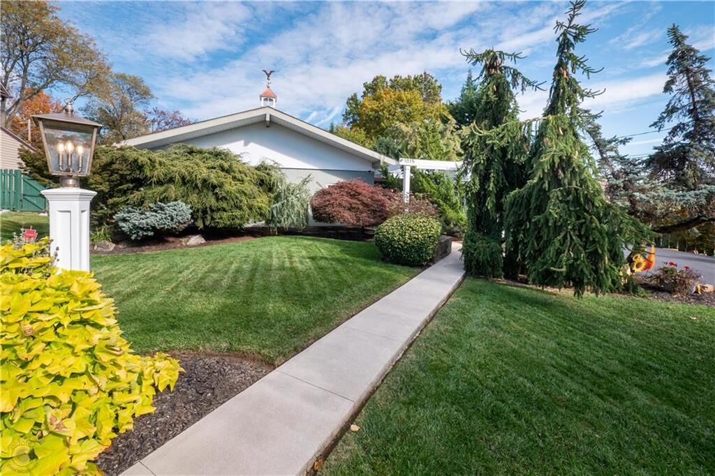 Property Photo: 1013 Marshall Street 1013 PA 18104