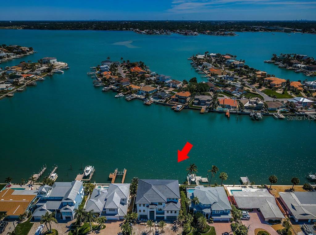 Property Photo: 2601 Bayshore Drive FL 33786