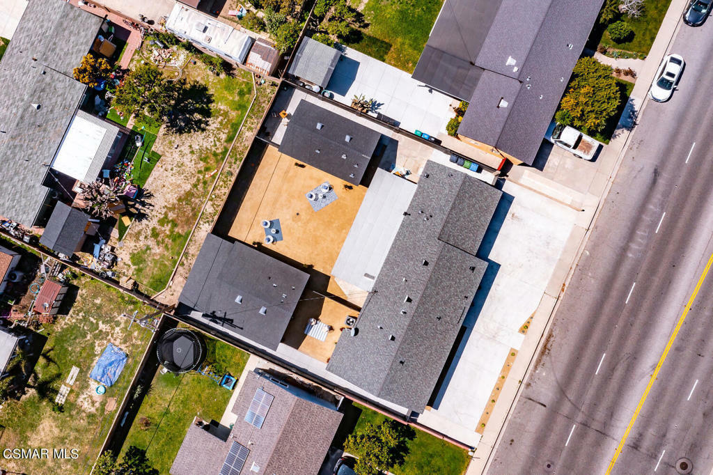 Property Photo: 1518 Cochran Street CA 93065