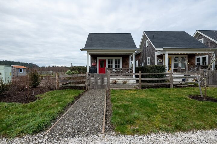 10 Grove Lane  Pacific Beach WA 98571 photo