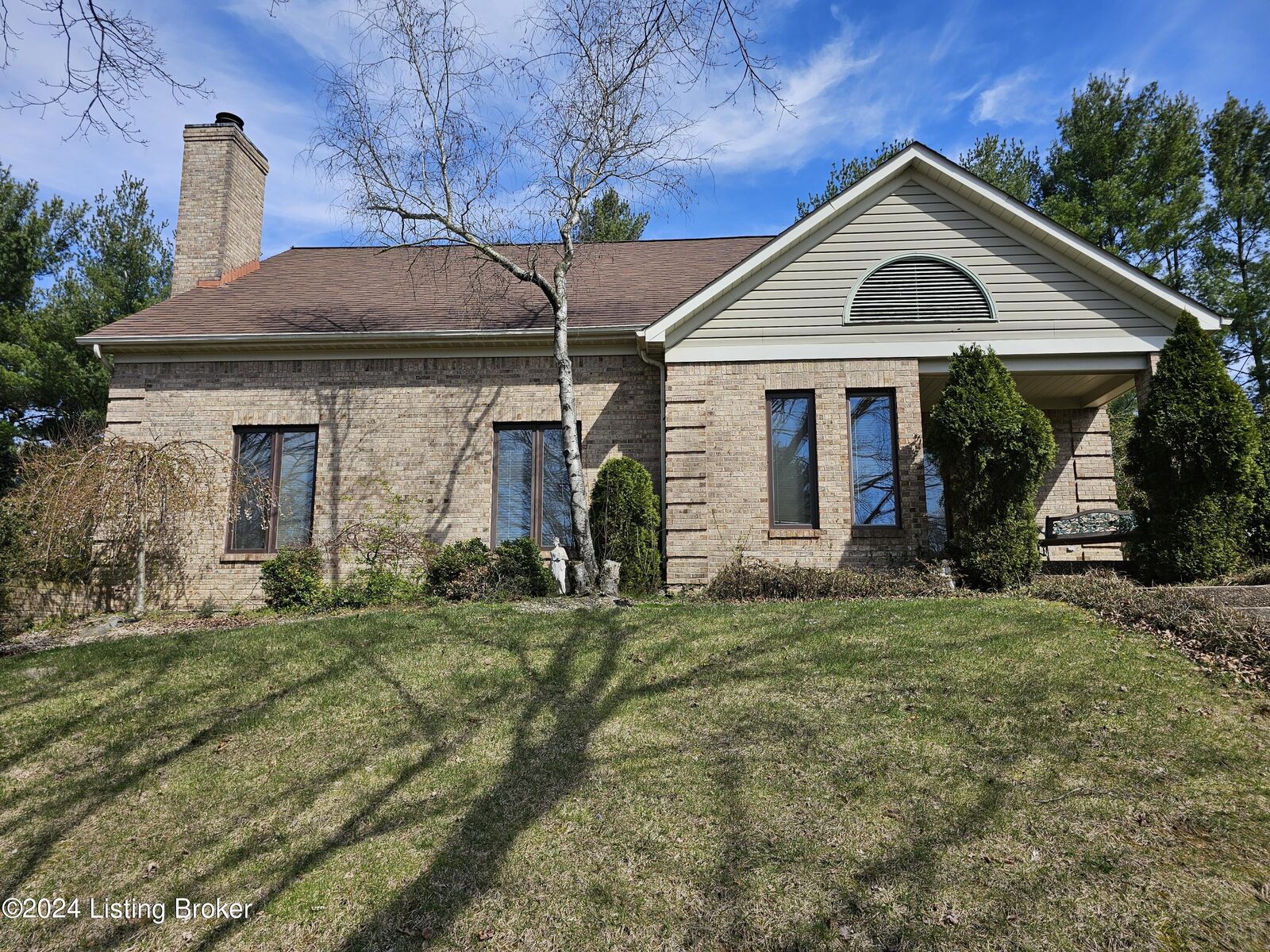 Property Photo:  5 Autumn Hill  KY 40059 