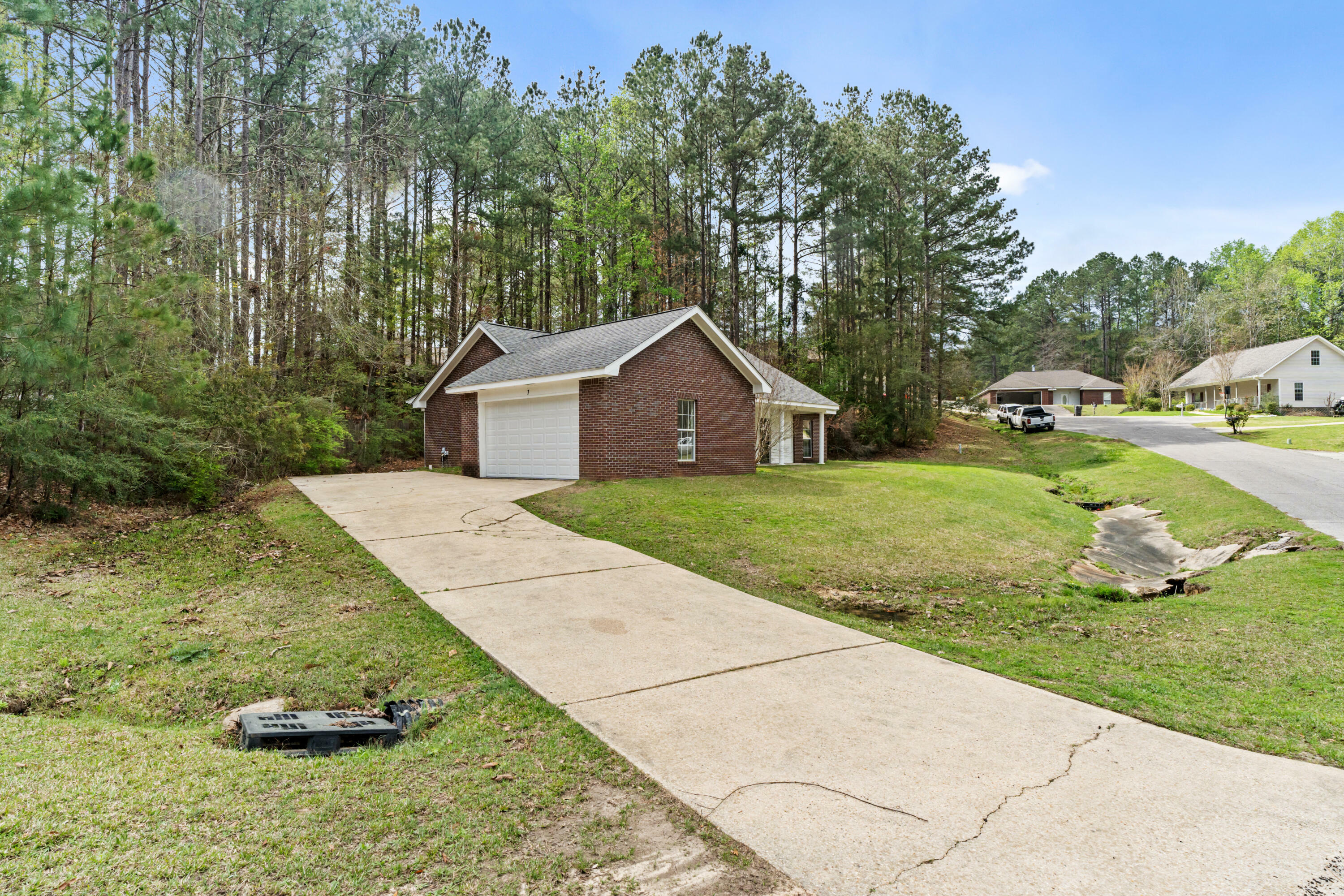 Property Photo:  7 S Wind Ridge Cove  MS 39475 