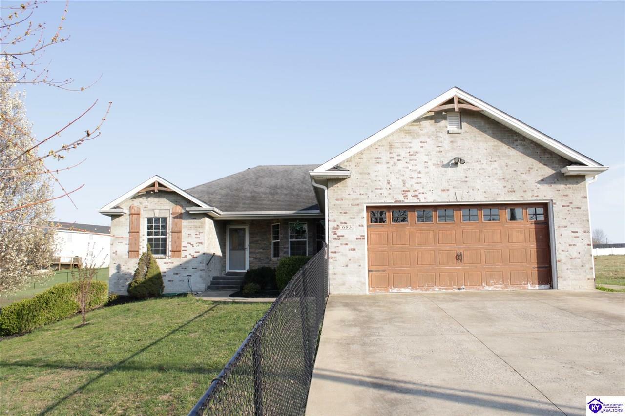 Property Photo:  683 Thompson Road  KY 40162 