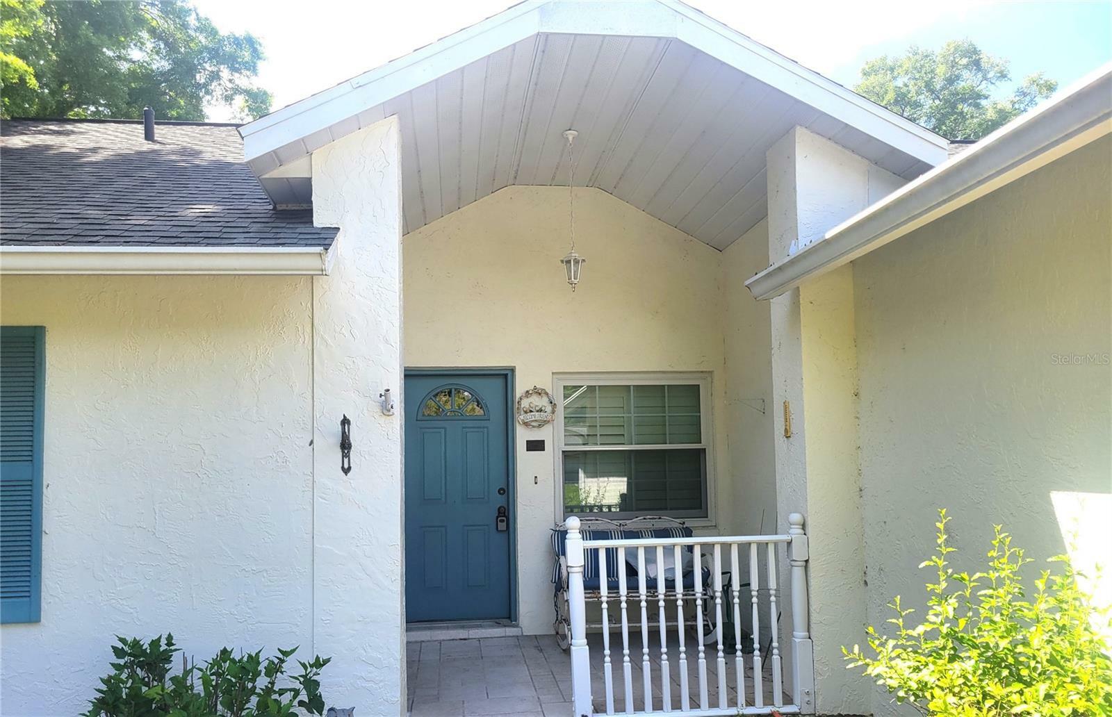 Property Photo:  2332 SE 49th Avenue  FL 34480 