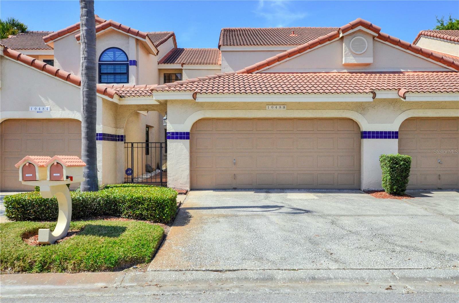 Property Photo:  10488 Saint Tropez Place 10488  FL 33615 