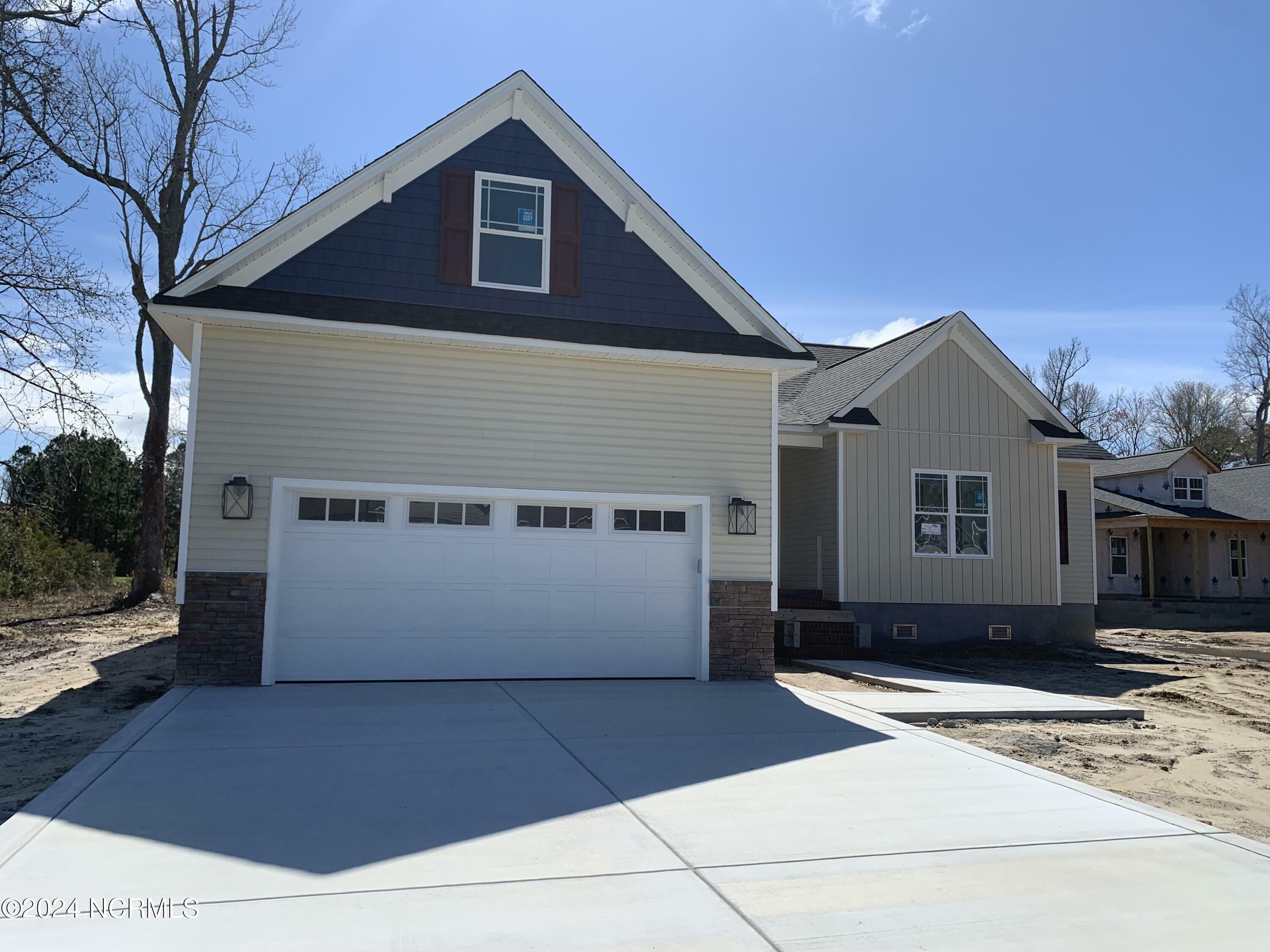 Property Photo: 110 Ridgeline Drive NC 28516