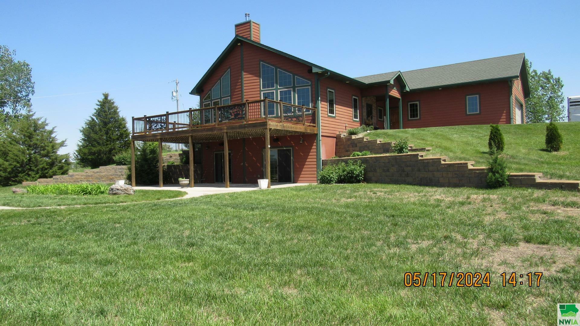 Property Photo:  4028 Smith River Rd  IA 51108 