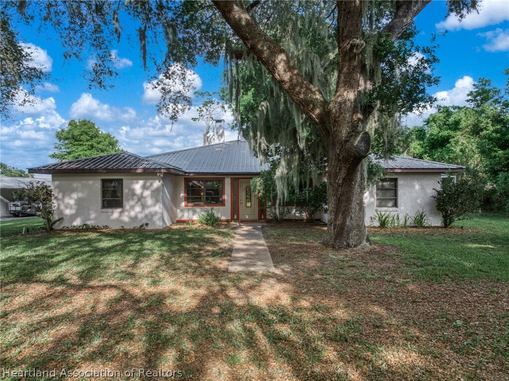 Property Photo:  30 Placid Oaks Drive  FL 33852 