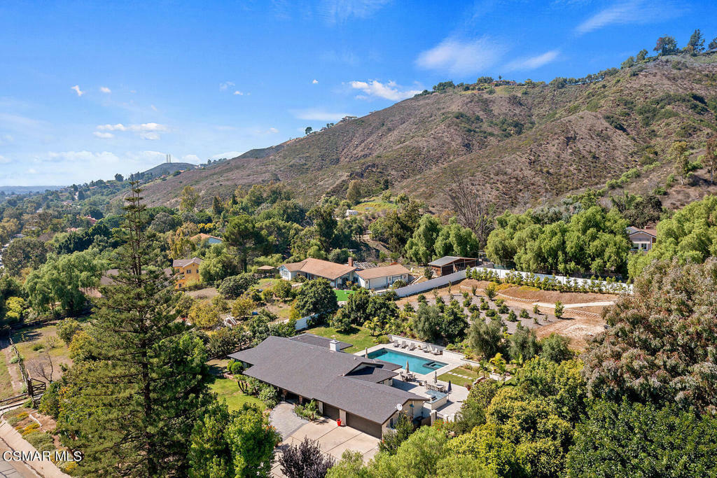 Property Photo:  11825 Barranca Road  CA 93012 