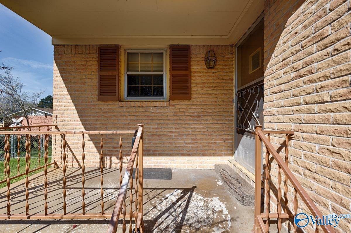 Property Photo:  503 Warner Street NW  AL 35805 