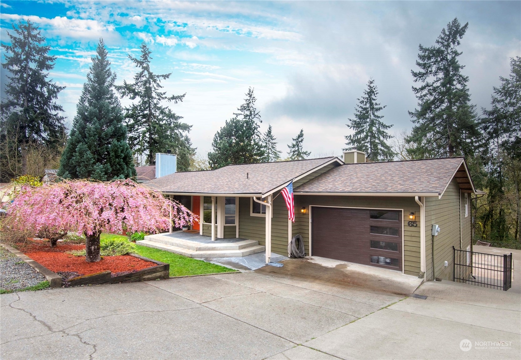 Property Photo:  65 Hylebos Avenue  WA 98354 