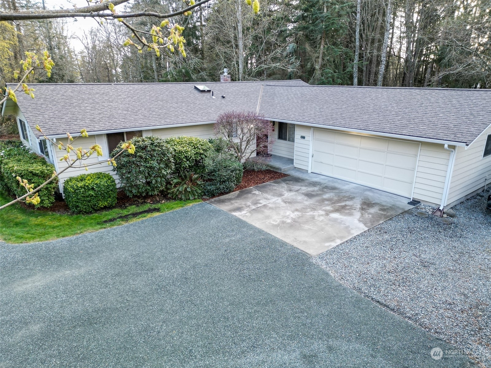 Property Photo:  621 Silver Lake Road  WA 98277 