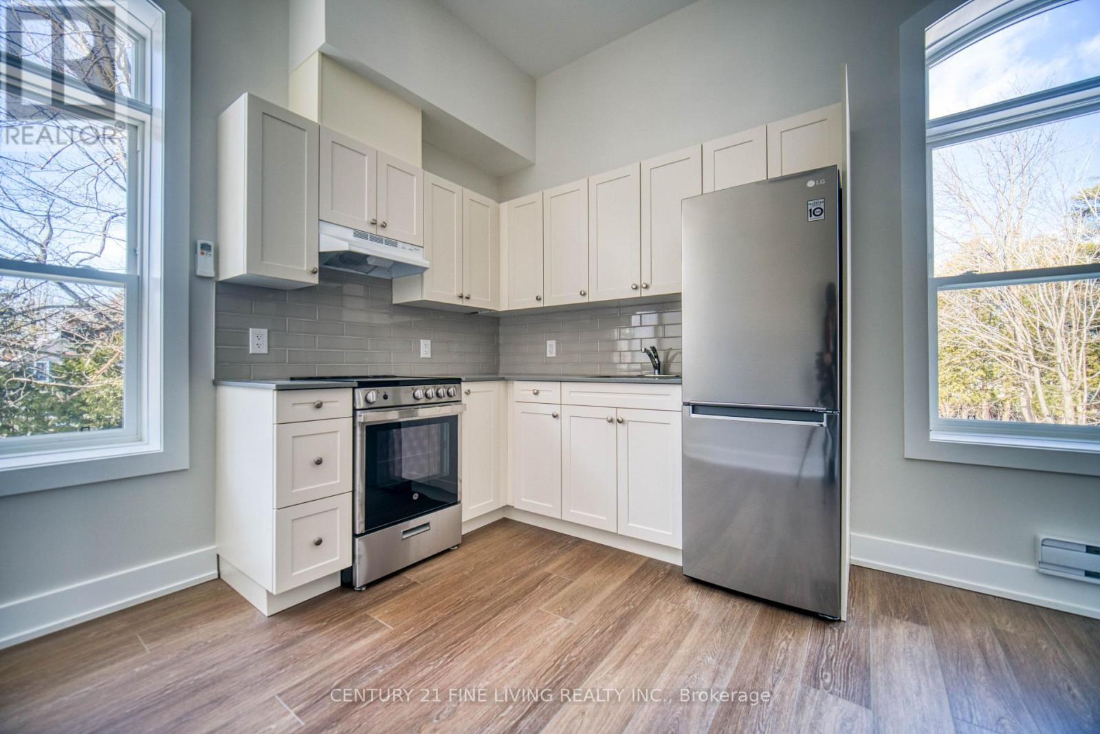 Property Photo: 1614 Ridge Road East 201 ON L0L 1T0