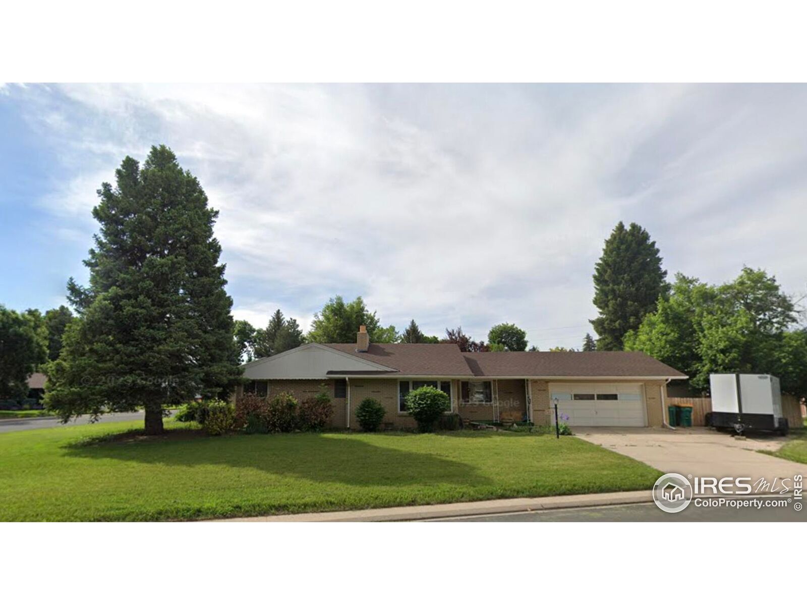 Property Photo:  213 Princeton Rd  CO 80525 