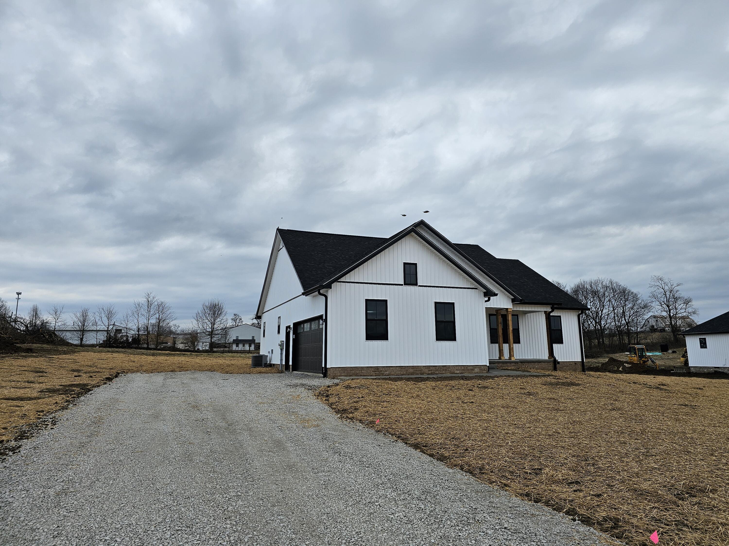 136 Gracelynn Circle  Harrodsburg KY 40330 photo