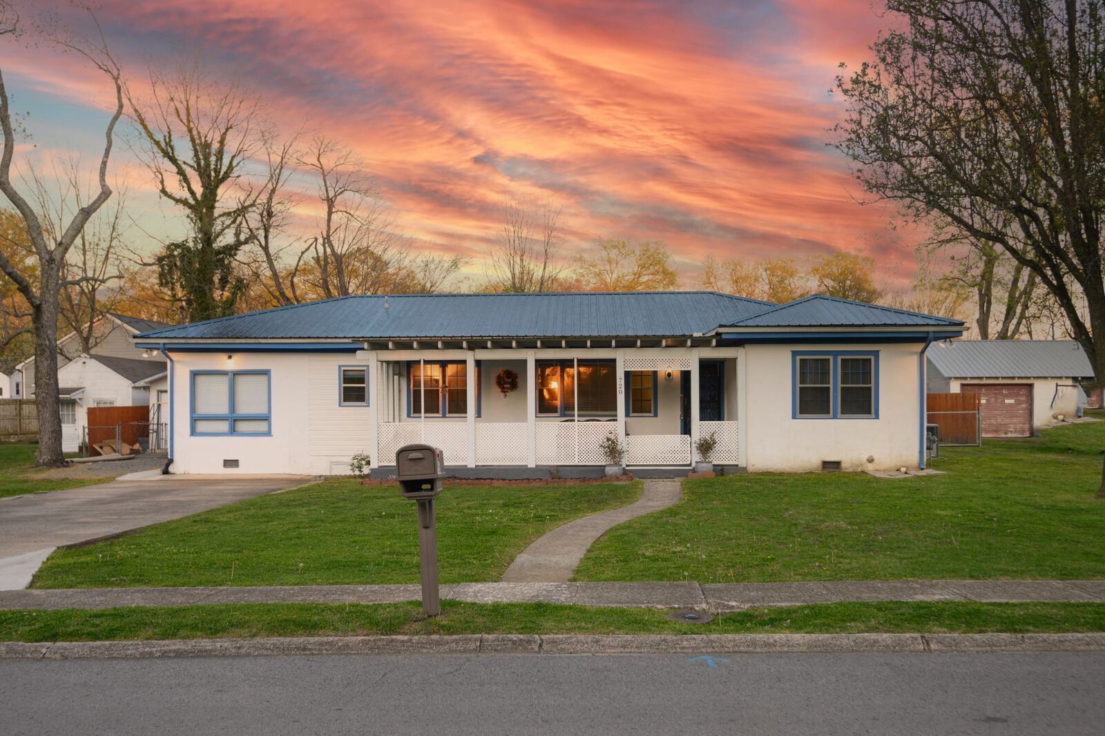 Property Photo: 720 Alton Ave TN 37160