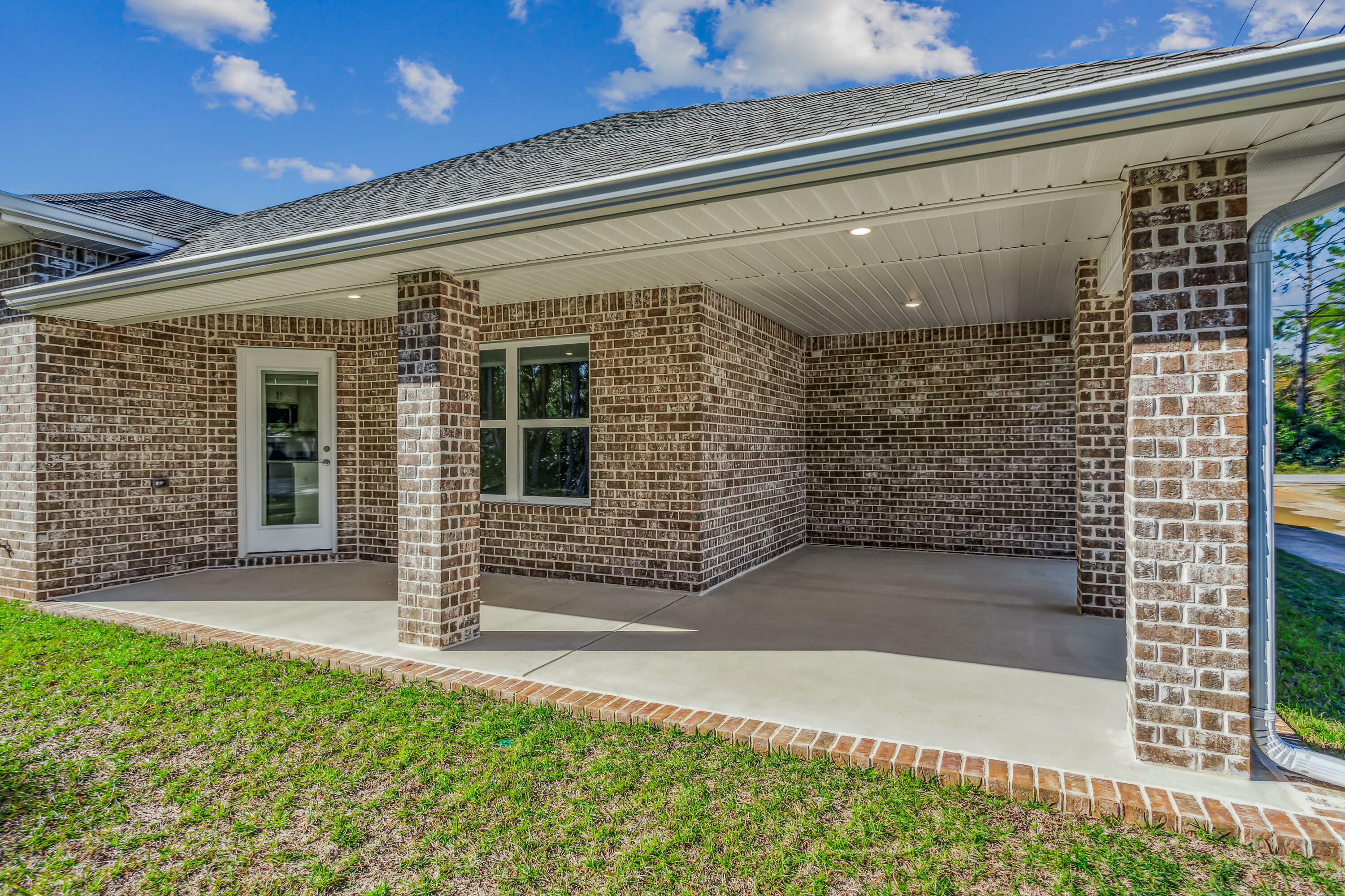 Property Photo:  1868 Shannon Road  FL 32566 