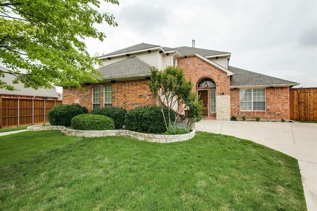 Property Photo:  3919 Marchwood Drive  TX 75082 