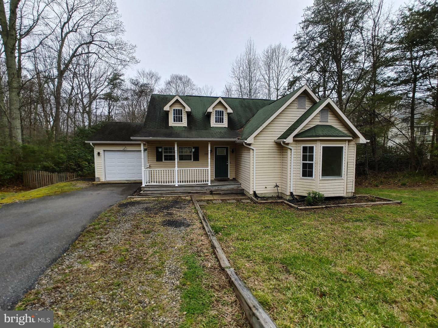 Property Photo:  524 Vera Court  MD 20657 