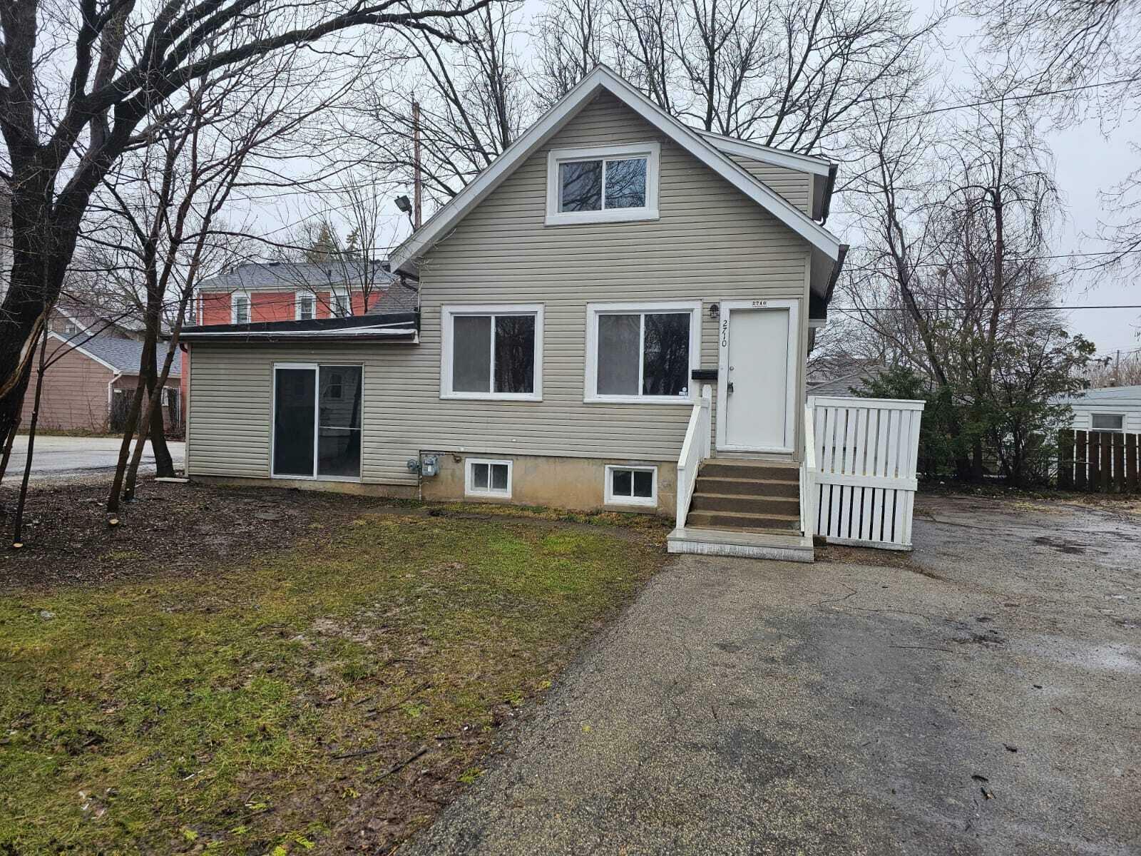 Property Photo: 2710 W Oriole Dr WI 53209