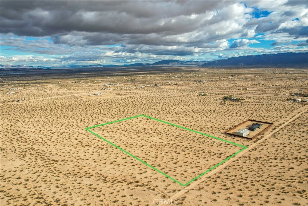 Property Photo:  1171 Jackrabbit Trail  CA 92277 