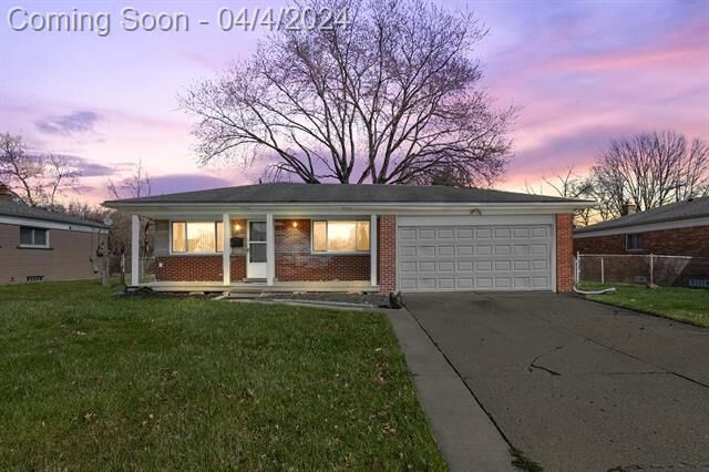 Property Photo:  34840 Tyler Drive  MI 48310 