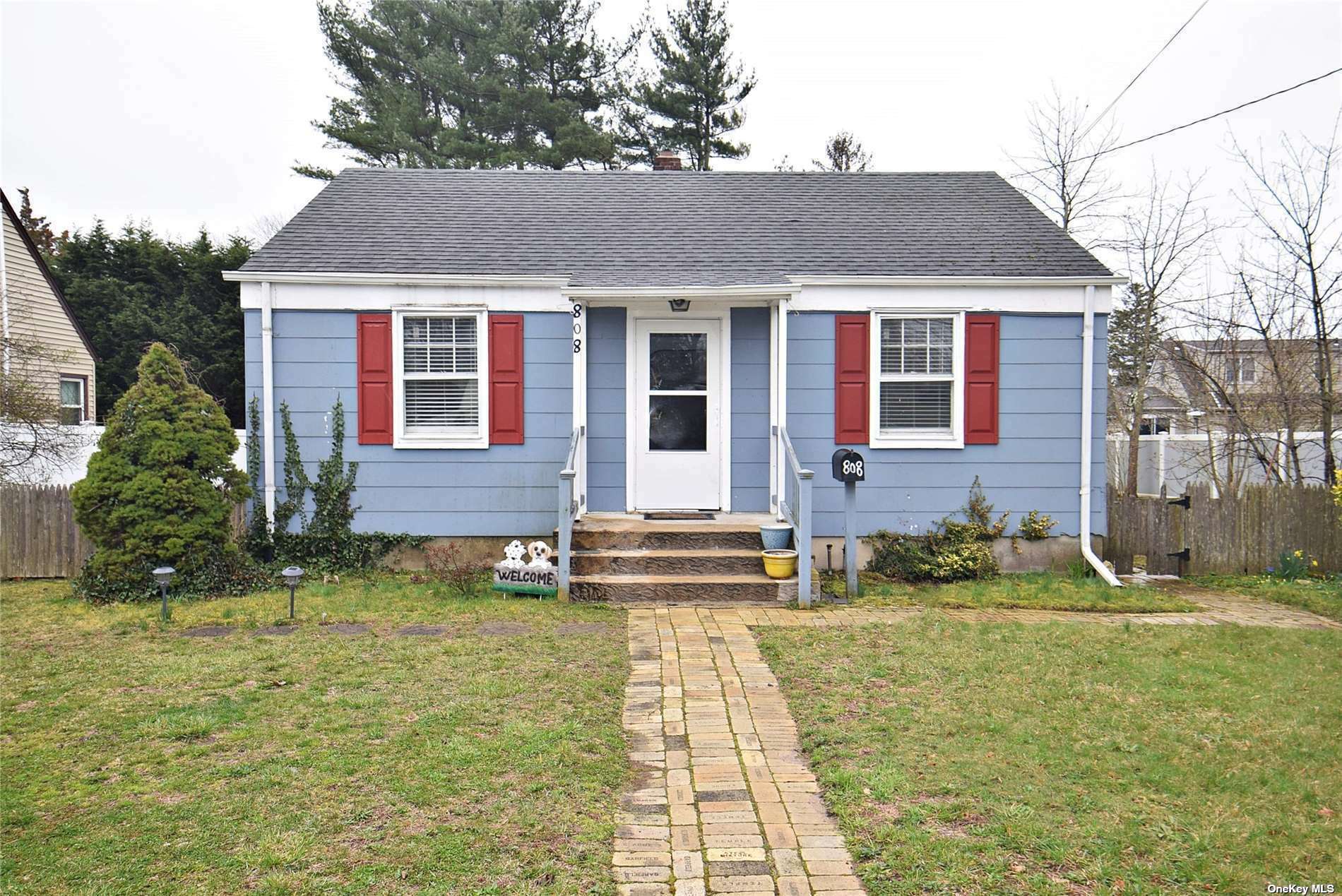 Property Photo: 808 Montauk Hwy NY 11751