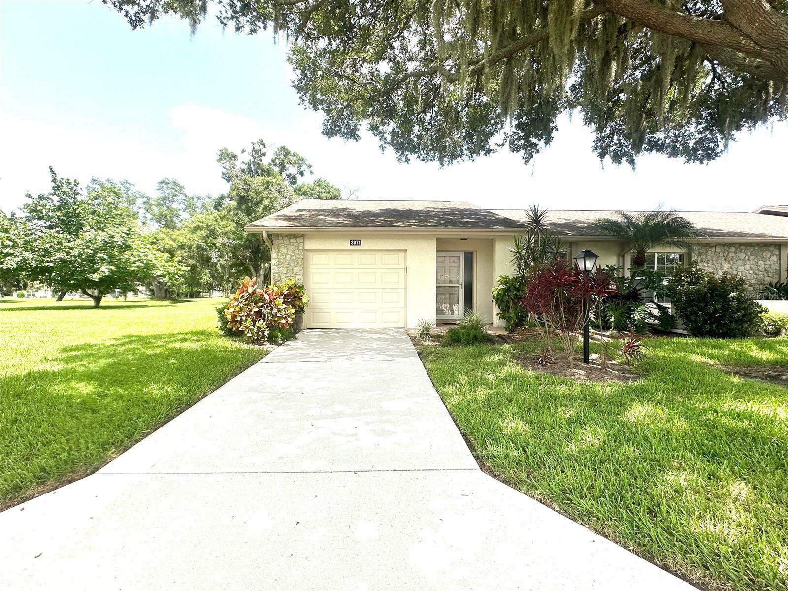 Property Photo:  3971 Oakhurst Boulevard 3079  FL 34233 