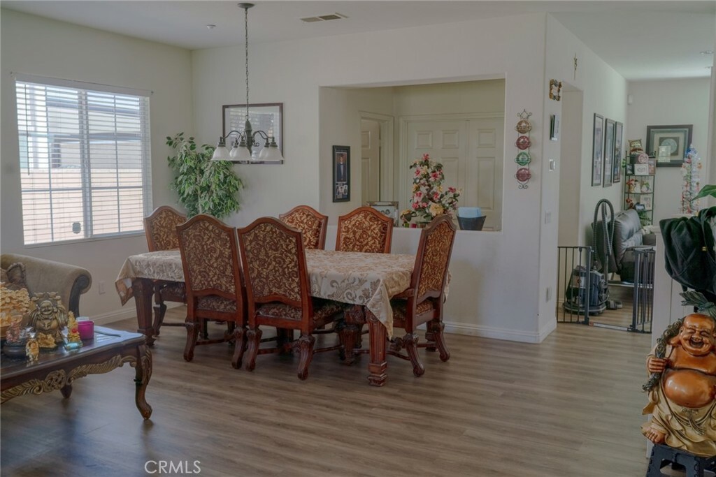 Property Photo:  15884 Rock Point Lane  CA 92336 