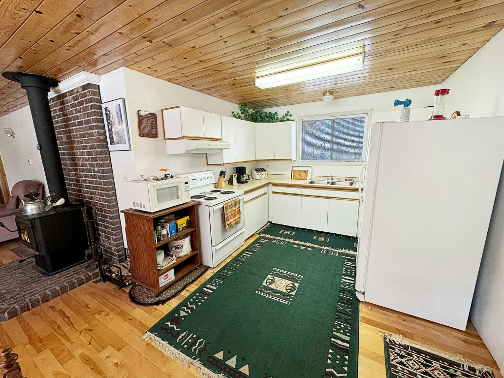 Photo de la propriété:  4288 Princeton Summerland Road  BC V0X 1W0 