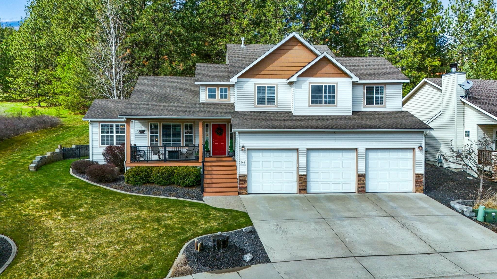 Property Photo:  501 W Bolan Ave  WA 99224 