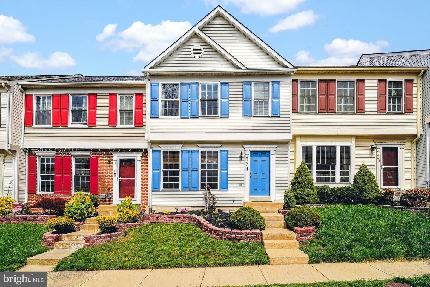 Property Photo: 6108 Kendra Way VA 20121