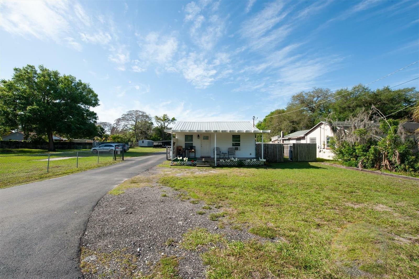 Property Photo: 5307 E Columbus Drive FL 33619