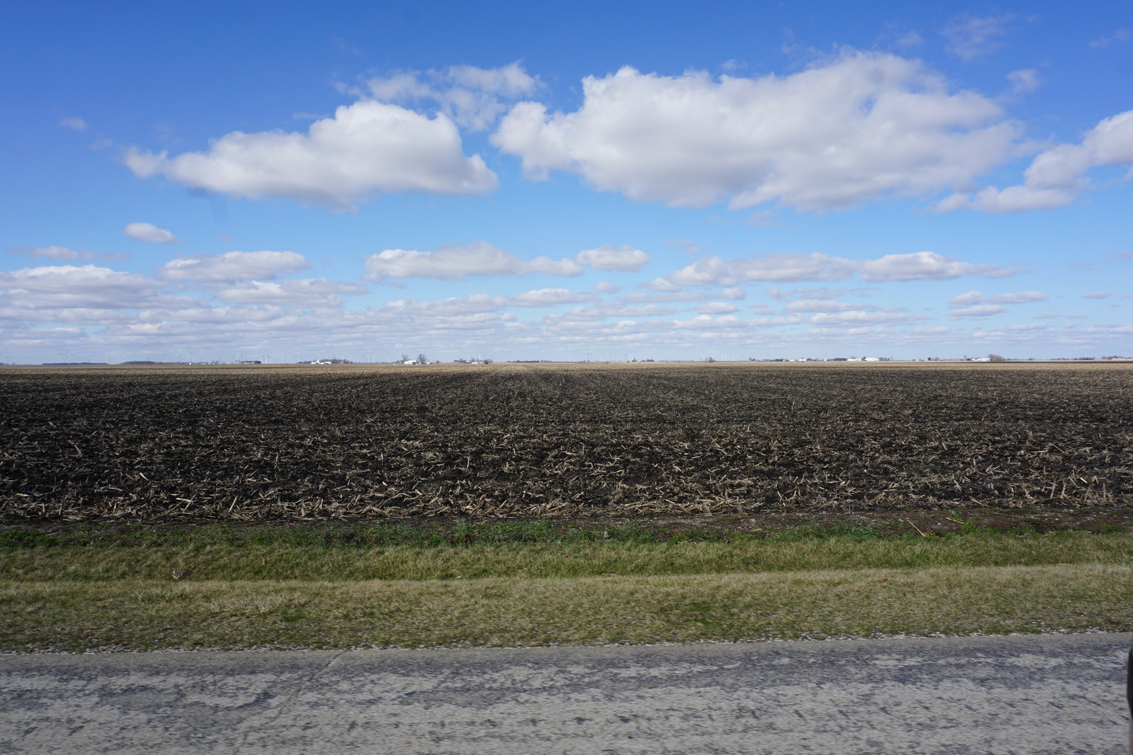 Property Photo:  750 E 2950 North Road N  IL 60927 