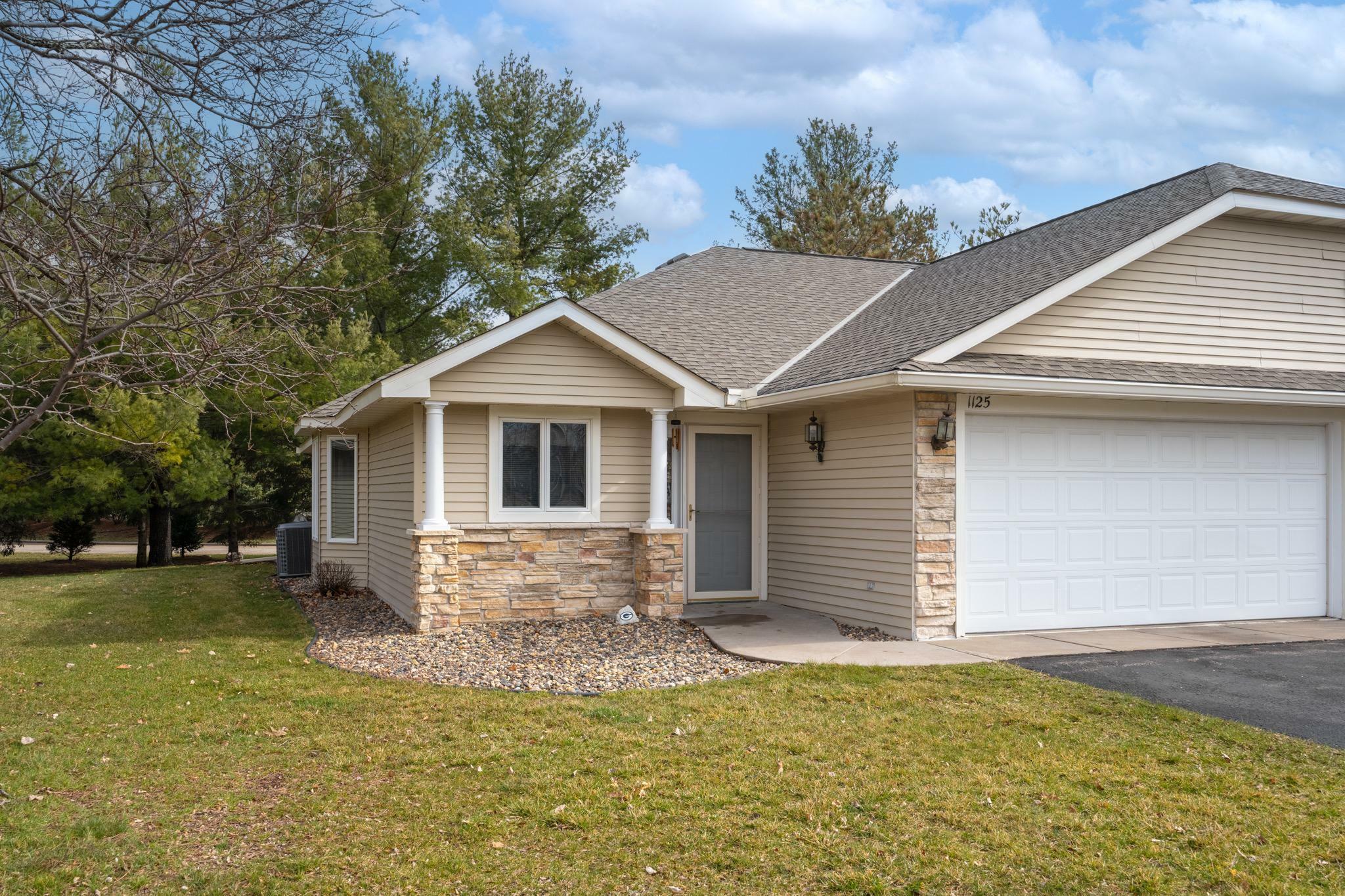 Property Photo:  1125 Spruce Court  WI 54017 