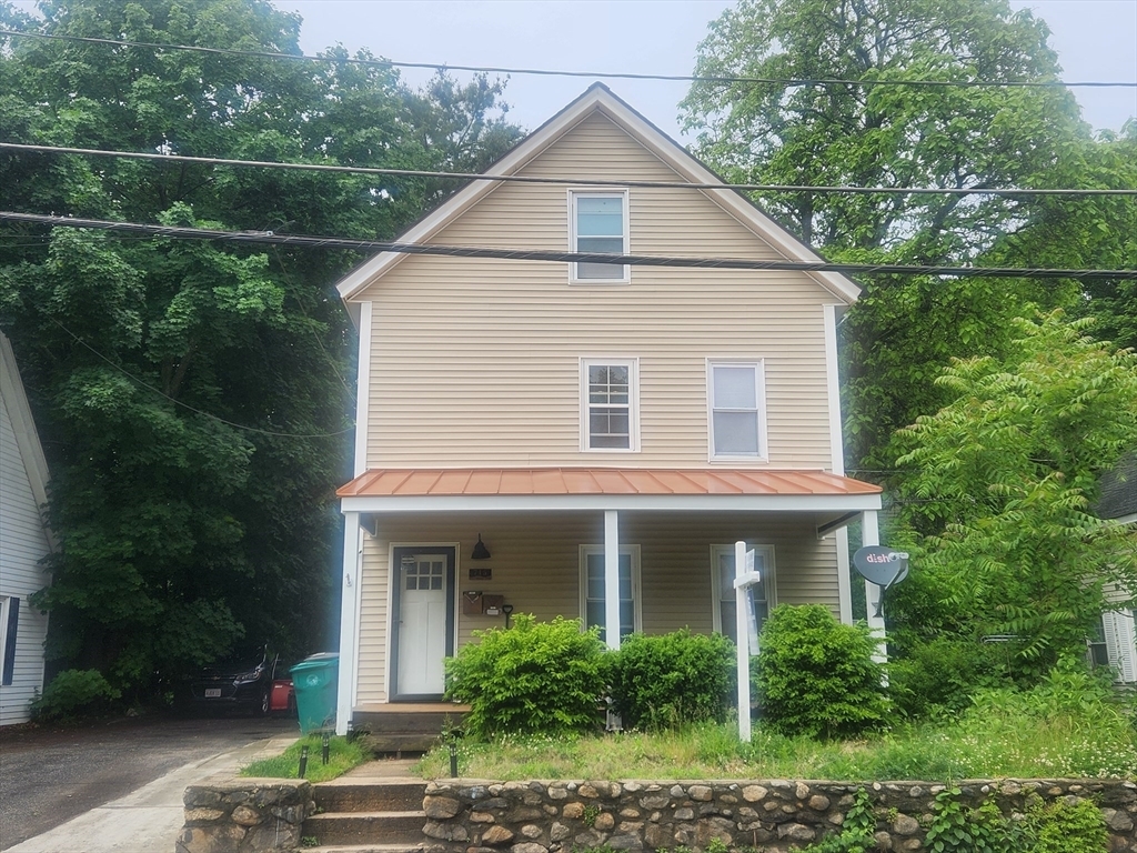 Property Photo:  715 Blossom Street  MA 01420 