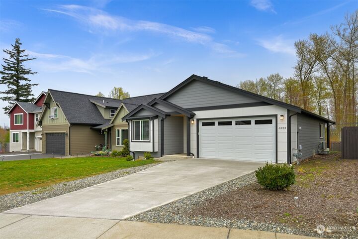 Property Photo:  6222 Fernridge Drive  WA 98248 