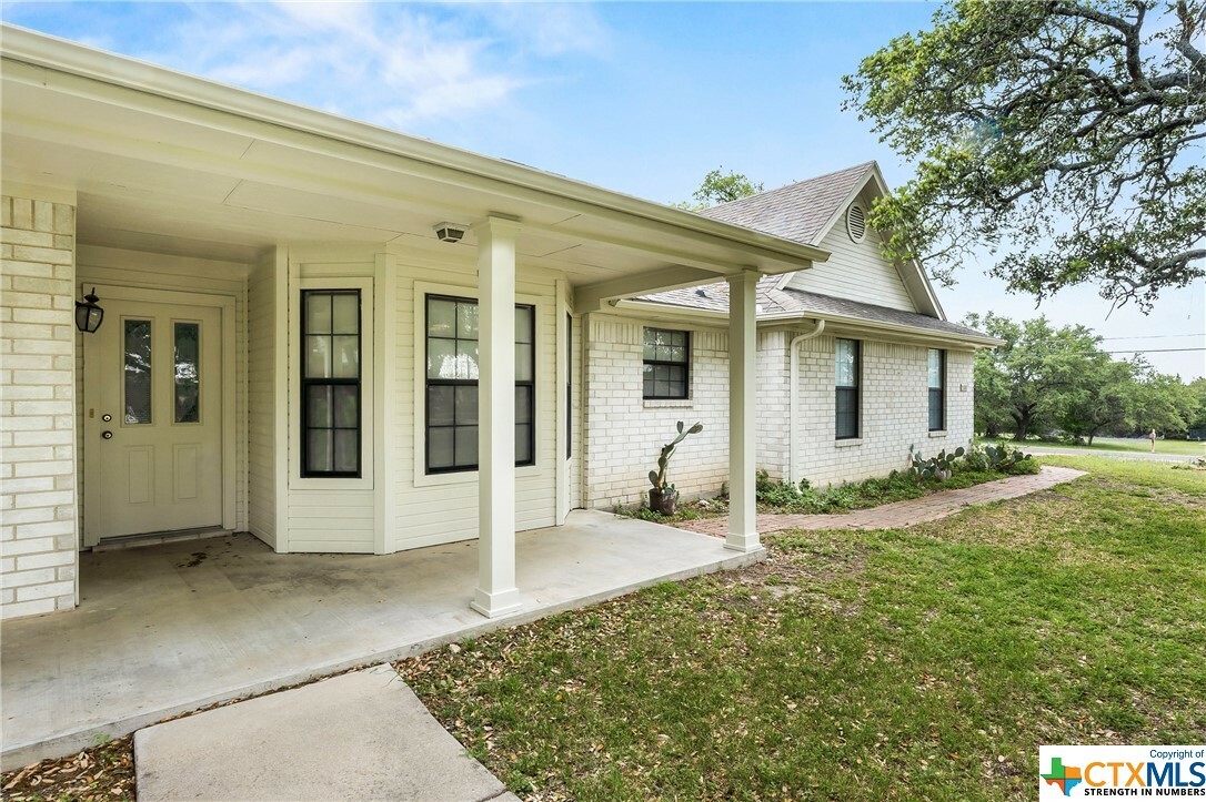 Property Photo:  100 Danzig Drive  TX 76539 