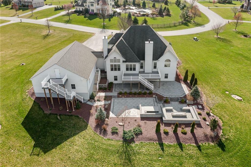 Property Photo: 199 Countryview Lane PA 18067