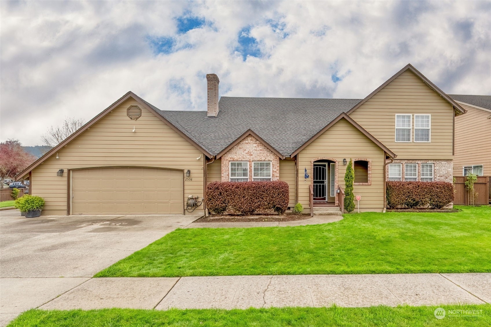 2508 Redwood  Longview WA 98632 photo