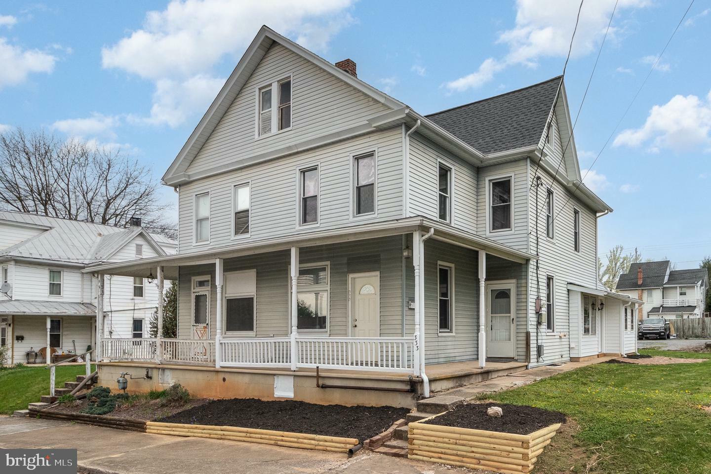 333 S Washington Street  Mechanicsburg PA 17055 photo
