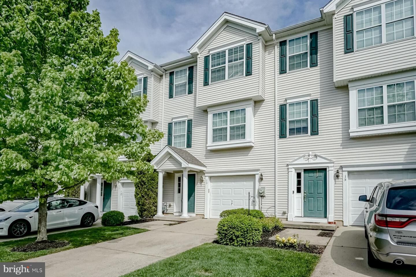 Property Photo:  13 Highgrove  NJ 08086 