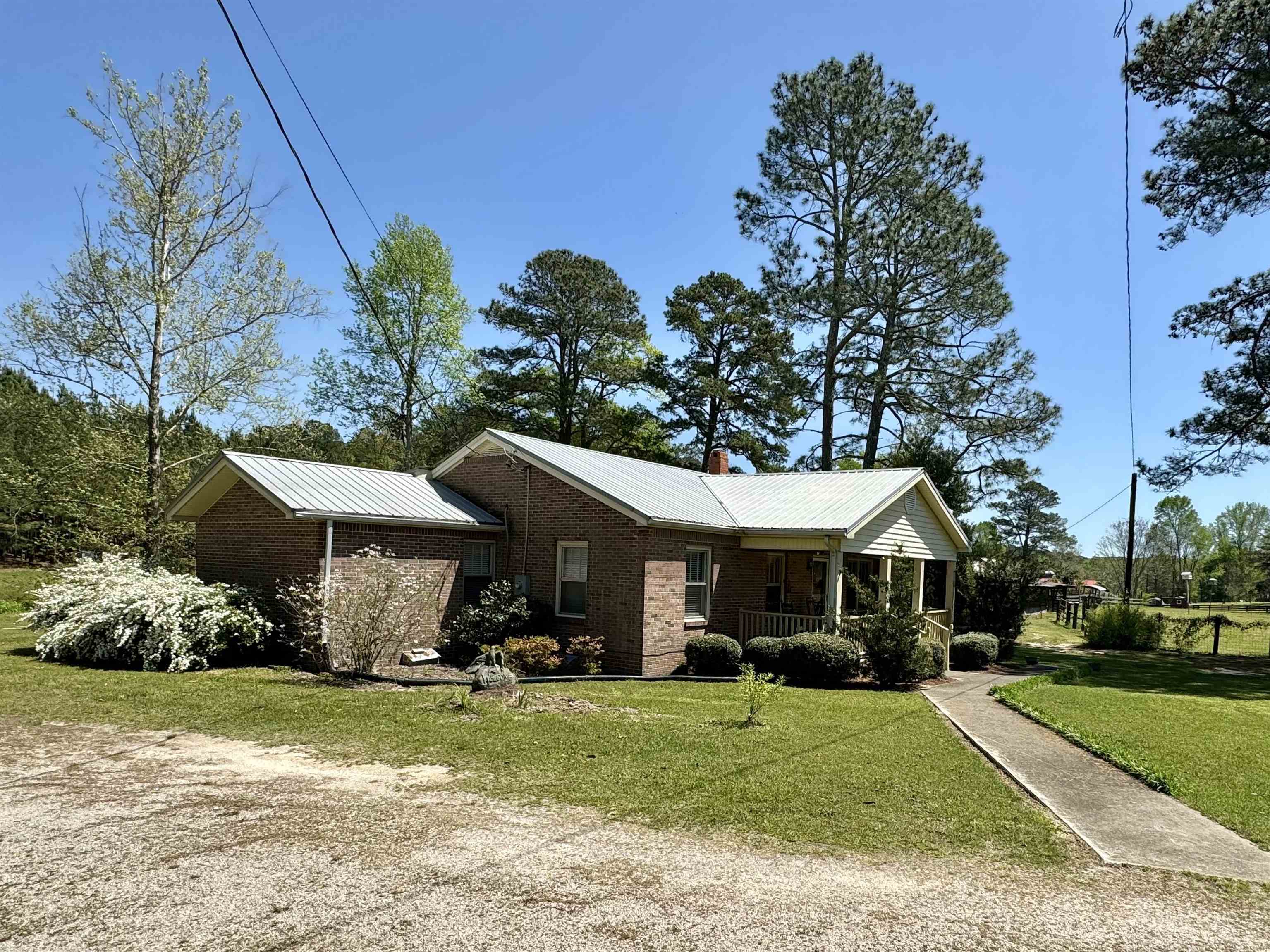 Property Photo:  3590 S Highway 15  GA 30642 