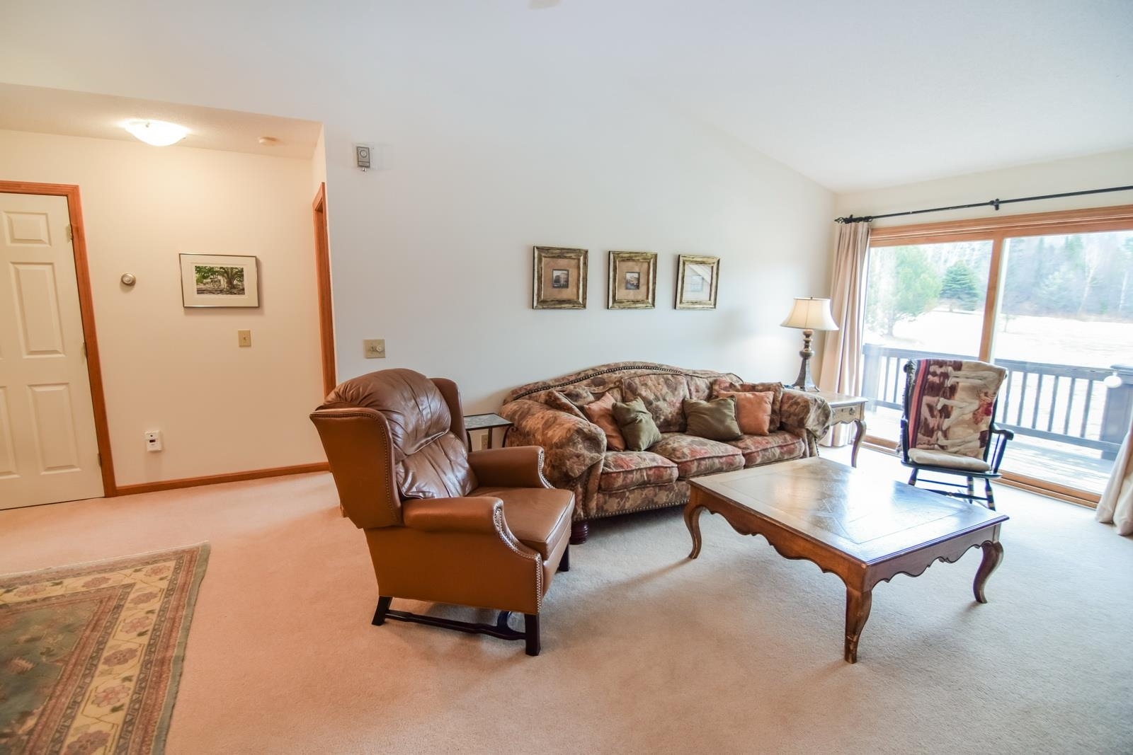 Property Photo:  10 Stickney Way  NH 03575 