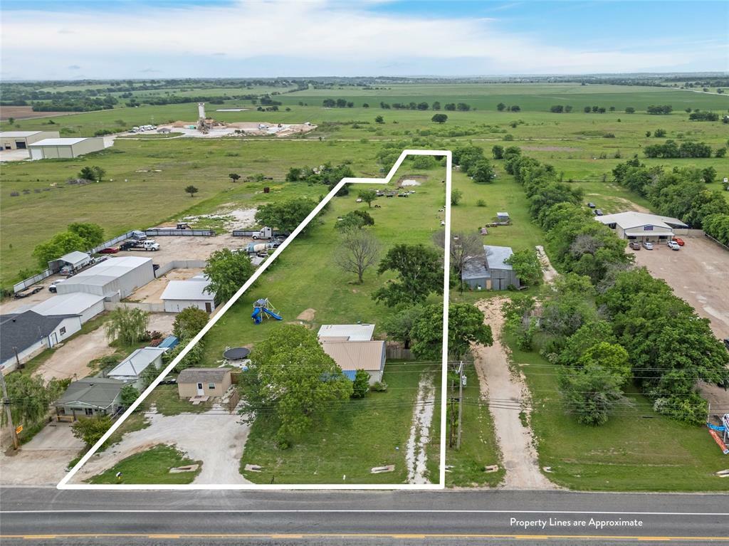 Photo de la propriété:  1020 E Jefferson Avenue  TX 76692 