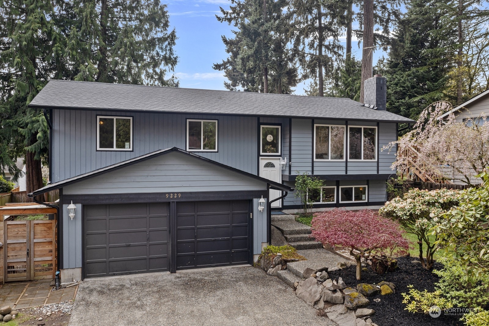 Property Photo:  9229 NE 133rd Street  WA 98034 