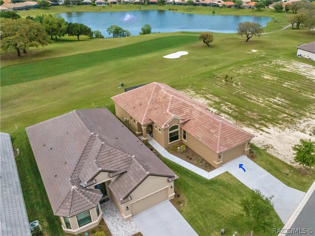 Property Photo:  1335 W Greenmeadow Path  FL 34442 